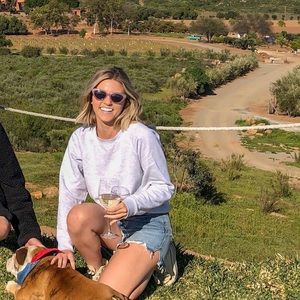 Meet your Posher, Carly